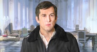 Guillaume Canet est méconnaissable en roi Louis XVI avec Mélanie Laurent en Marie-Antoinette (kamoulox)