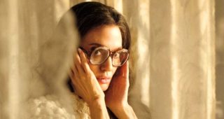 Angelina Jolie est Maria Callas : premier teaser du film