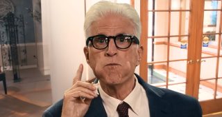 Netflix dévoile une bande-annonce drôle pour la série d'enquête du créateur de The Good Place