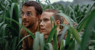 jonathan bailey scarlett johansson jurassic world renaissance