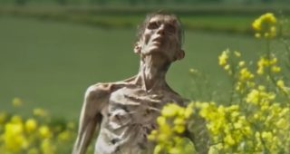 28 ans plus tard non, ce zombie dans la bande-annonce n'est pas Cillian Murphy