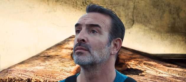 Jean Dujardin se dévoile enfin en photo dans le remake de ce film science-fiction américain culte
