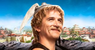 "Ce n'est pas une sombre merde" : Guillaume Canet défend son Astérix, deux ans après les critiques