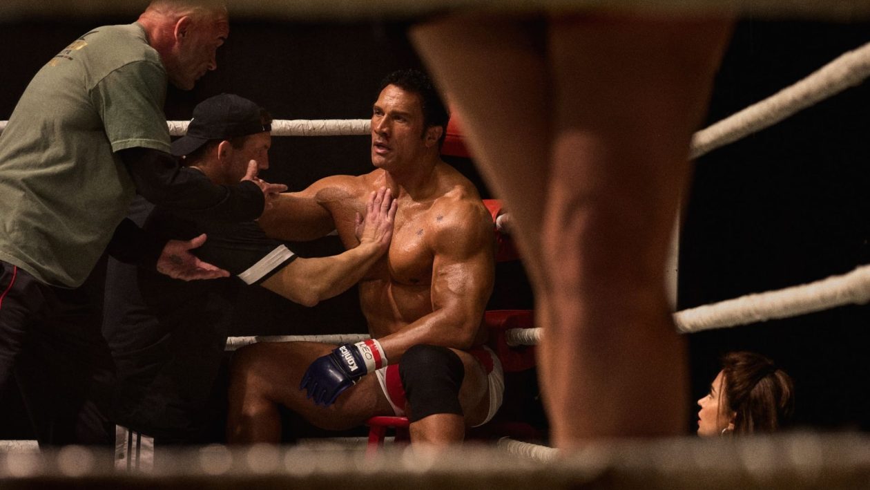 Dwayne Johnson dans The Smashing Machine