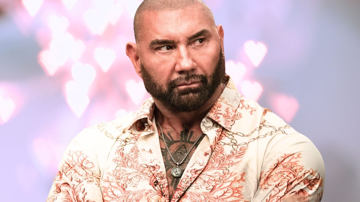 Après Dune, Dave Bautista se lance dans la comédie romantique (et ça donne presque envie)