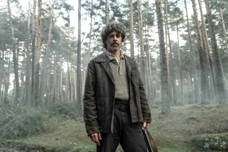 Eduardo Noriega dans la saison 3 de The Walking Dead : Daryl Dixon