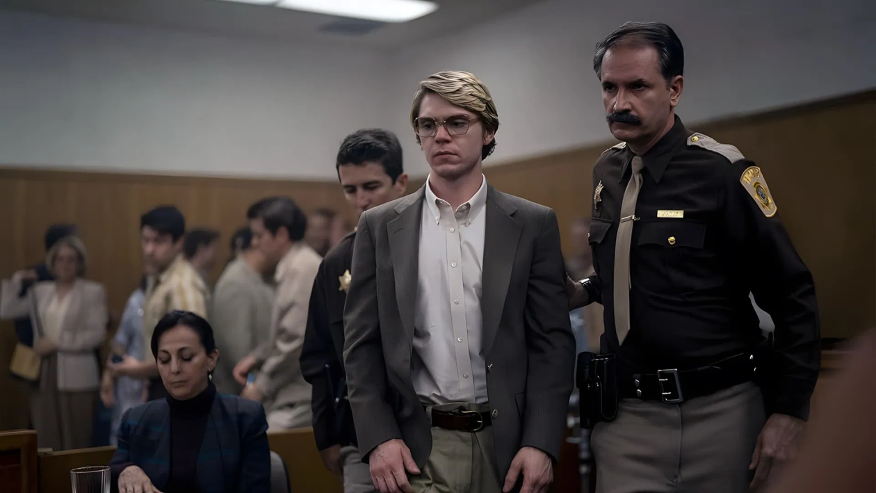 Evan Peters Monstres Dahmer