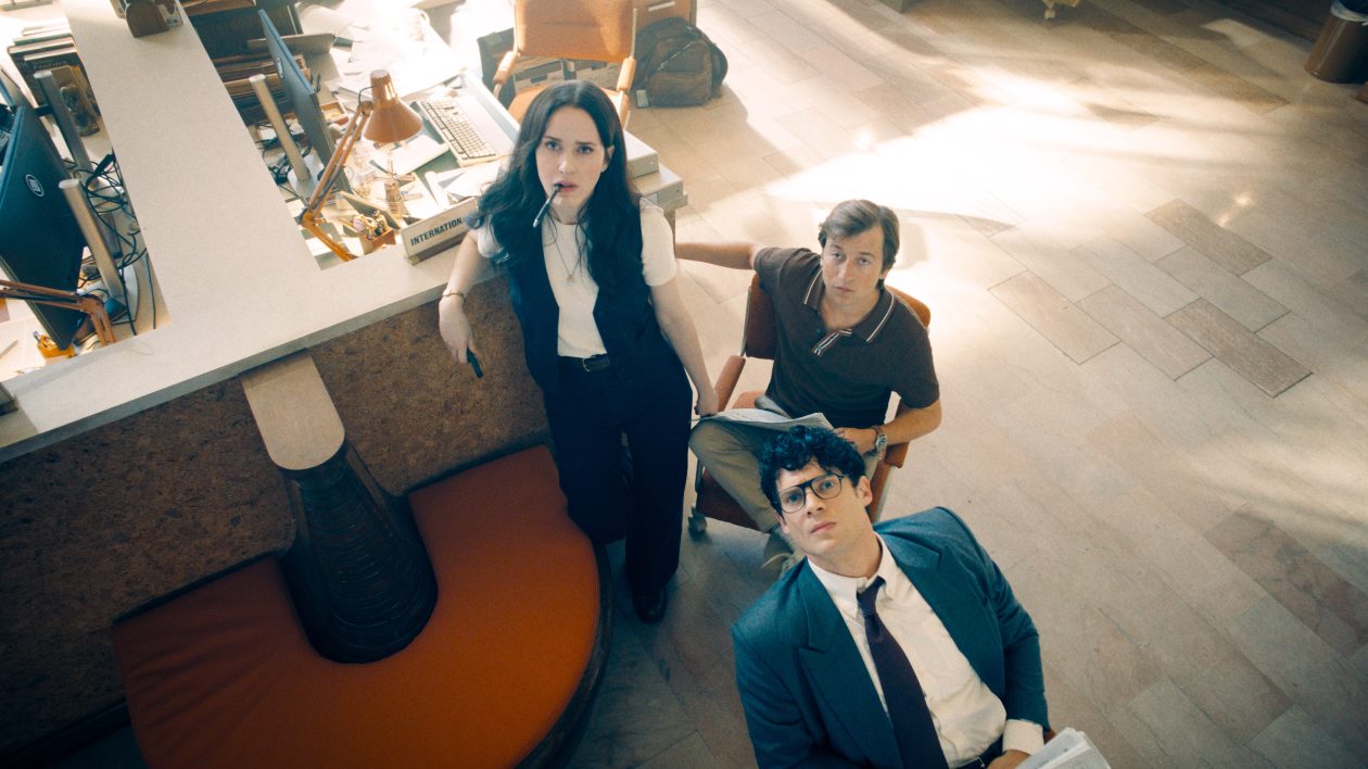 Rachel Brosnahan, Skyler Gisondo et David Corenswet dans Superman