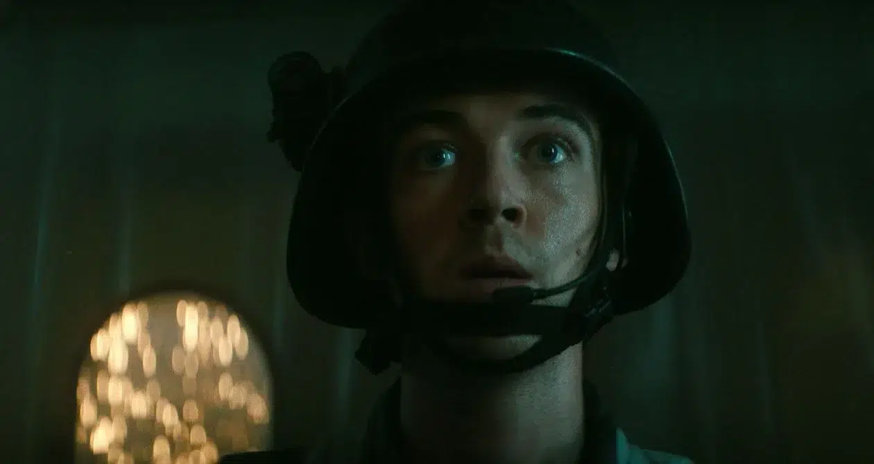 Alex Lawther alien earth