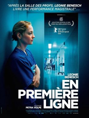 En première ligne : Affiche officielle