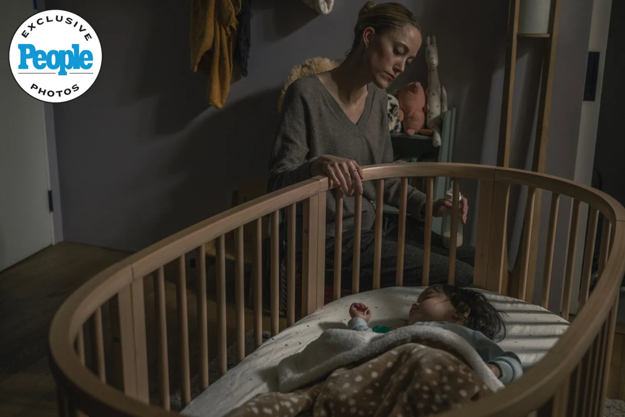 Maika Monroe the hand that rocks the cradle