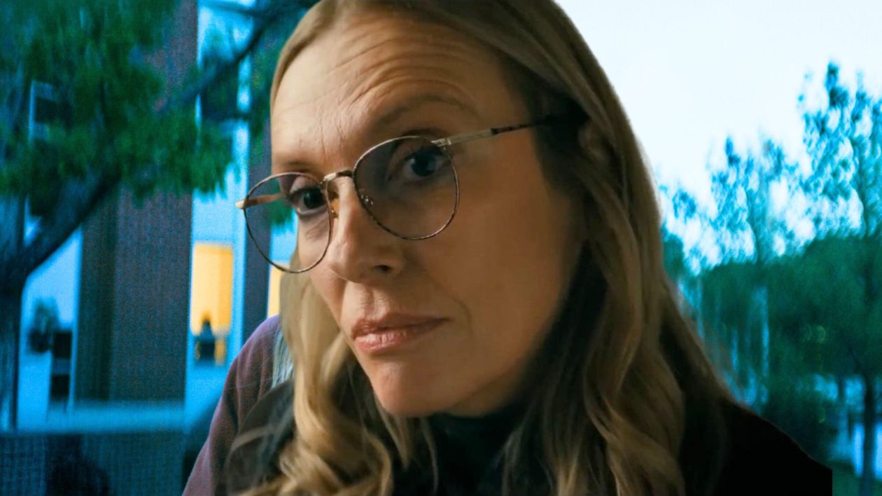 Netflix : bande-annonce avec Toni Collette en gourou-médecin flippante pour la série Indociles
