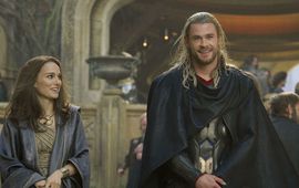 Marvel : Chris Hemsworth et Natalie Portman jouent les amoureux sur les photos de tournage de Thor 4