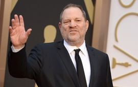 Le producteur Harvey Weinstein plaide non-coupable, est accusé de viol et libéré sous caution