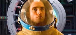 Mickey 17 : Robert Pattinson meurt encore et encore dans la bande-annonce du film de science-fiction