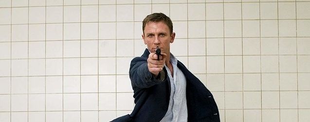 Bond 25 : après les accidents survenus sur le tournage, Daniel Craig nous rassure en gonflant ses gros muscles