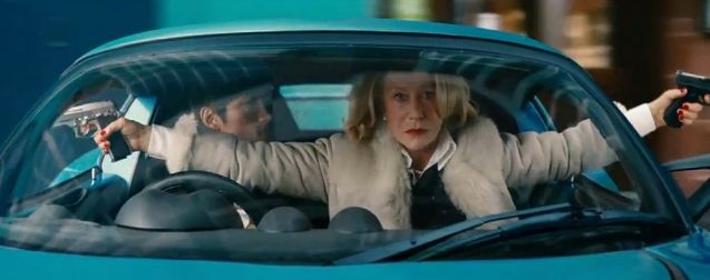 Fast & Furious 8 : Helen Mirren doute que Dwayne Johnson conduise aussi bien qu'elle