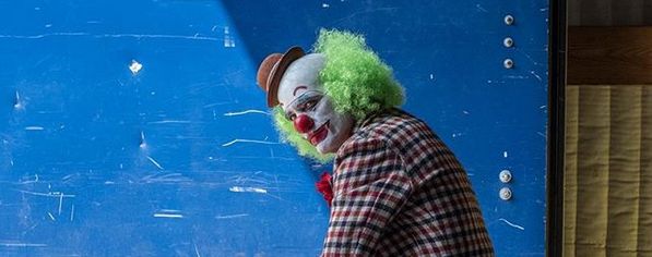 Joker : Joaquin Phoenix est le Clown Prince du Crime dans une vidéo de tournage