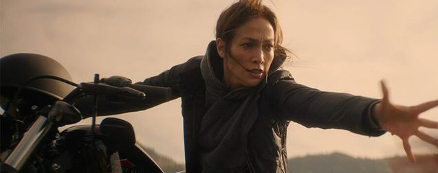 The Mother : Jennifer Lopez sort les armes dans la bande-annonce du thriller Netflix