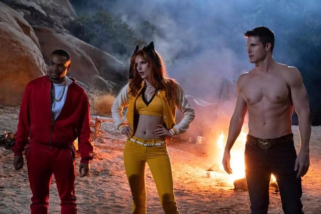 Photo Andrew Bachelor, Bella Thorne, Robbie Amell