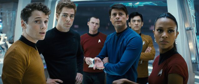 Star Trek : photo, Zoe Saldana, Anton Yelchin, Chris Pine, Karl Urban