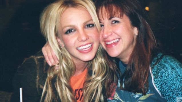 Controlling Britney Spears : photo
