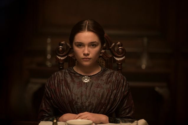 The Young Lady : photo, Florence Pugh