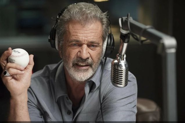 On the Line : Mel Gibson