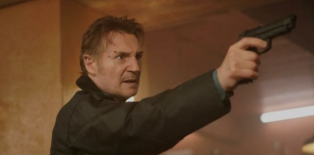 In the Land of Saints and Sinners : photo, Liam Neeson