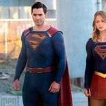 Photo Superman et Supergirl